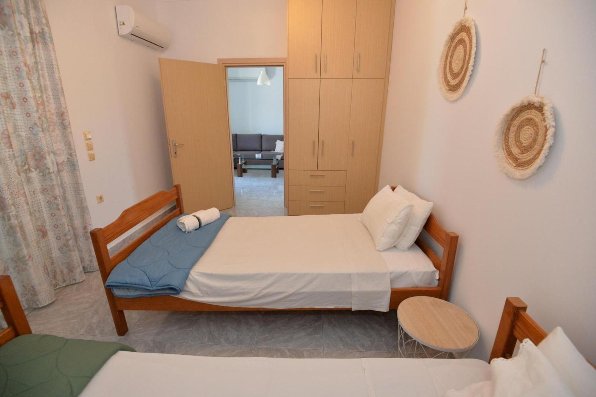 Apartament Nina's In Near The *